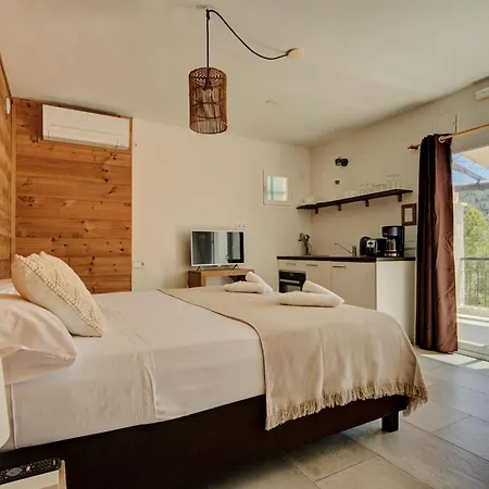 1 Aparthotel